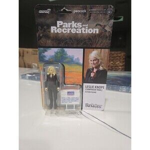 NIP New On Card LESLIE KNOPE Parks and Recreation ACTION FIGURE Super7 B16